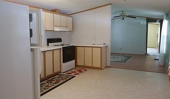 3rd image of 556 Central St Lot 143