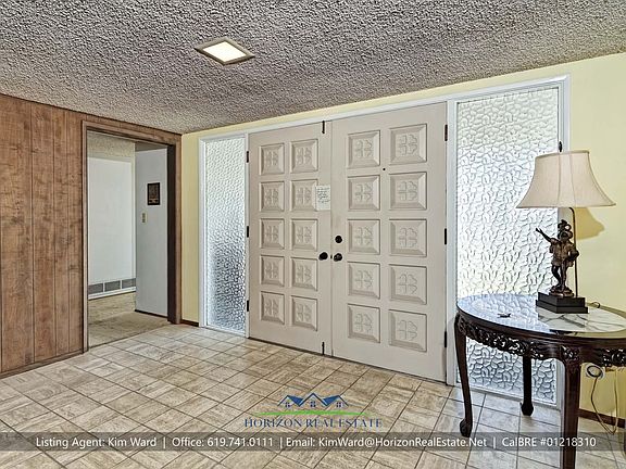3rd image of 5867 Del Cerro Blvd