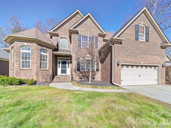 217 Edenshire Ct, Indian Trail, NC 28079