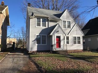 24 Pearwood Rd, Rochester, NY 14624