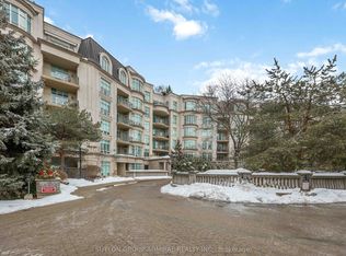 7071 Bayview Ave #207, Markham, ON L3T7Y8