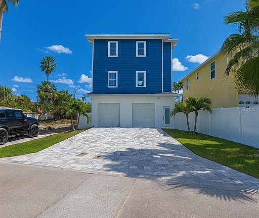 3rd image of 13117 4th St E