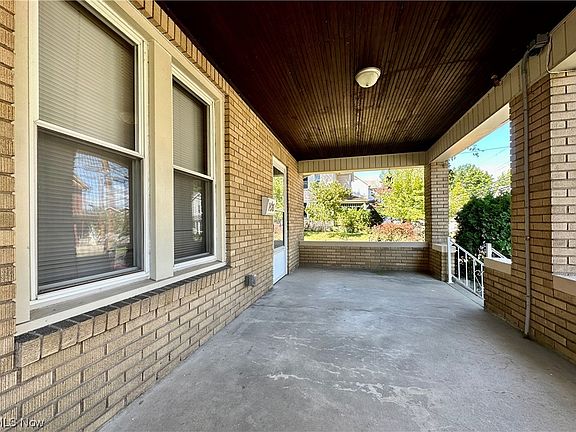 4th image of 1426 30th St