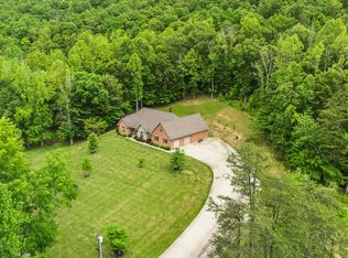 382 Brookefield Farm Rd, Ashland, KY 41102