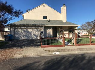 1425 Rusch Ct, Santa Rosa, CA 95401