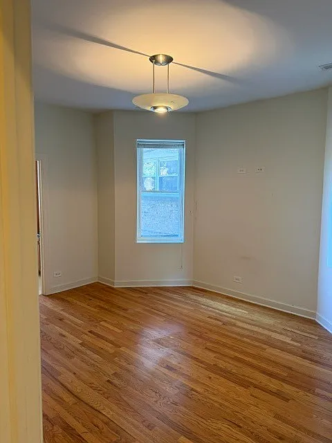 3 bed, 1400 sqft, $2,950 — Photo 3