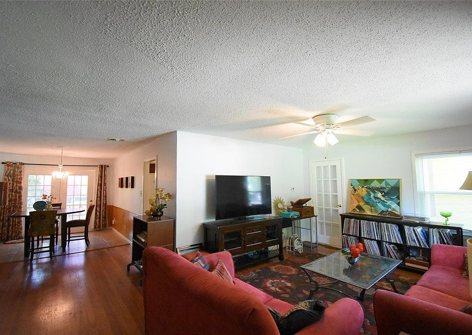 1st image of 4151 Bellefontaine St
