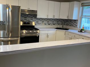 22209 135th Ave FLOOR 2, Springfield Gardens, NY 11413