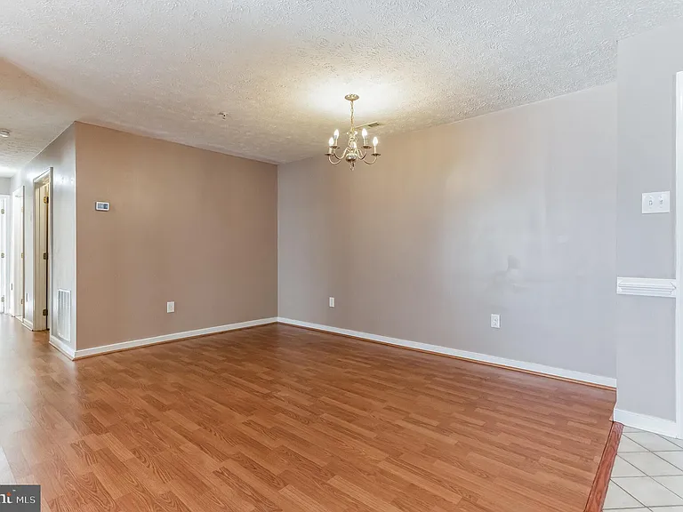 2405 Forest Edge Ct #103 — Photo 10