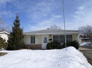 1383 Forest Ave, Calumet City, IL 60409