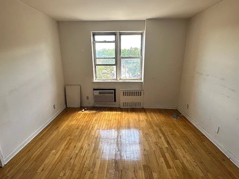 675 McLean Ave #6HH — Photo 5