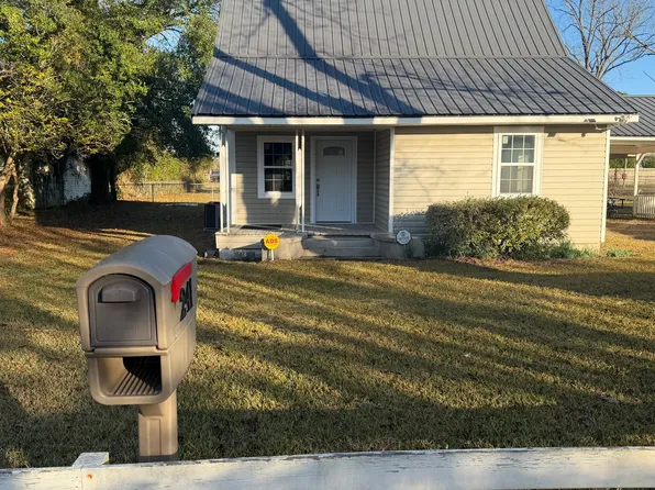 241 Wiley St, Midland City, AL 36350