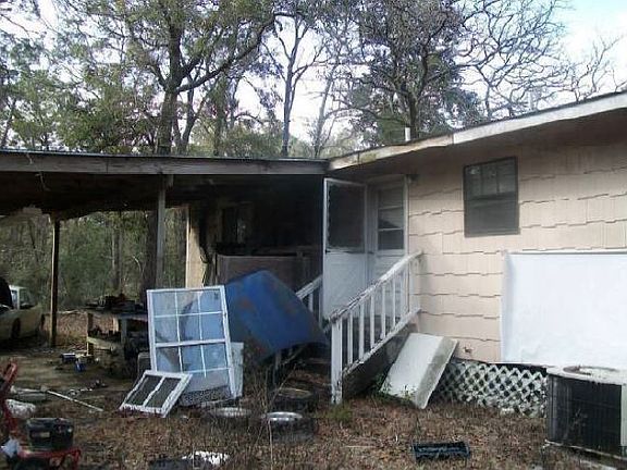 2nd image of 7 Jason St