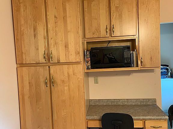 2nd image of 6109 Canary Ave