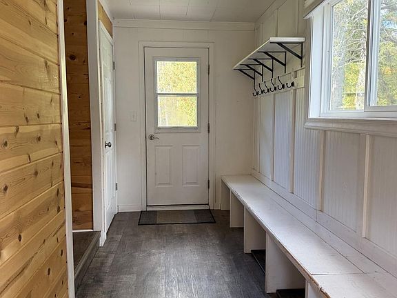 2nd image of 35345 Timonen Rd