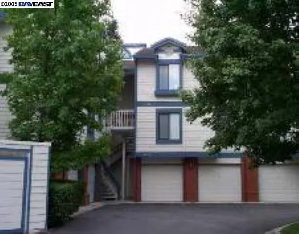 3318 Smoketree Cms Dr photo 1