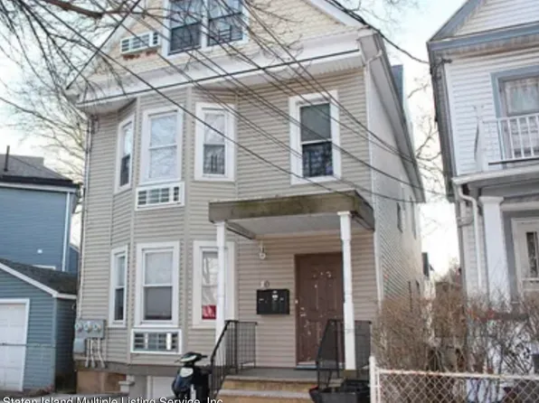 10 Egmont Pl, Staten Island, NY 10301