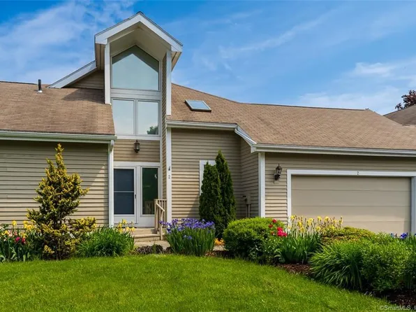 2 Dover Court #2, Stonington, CT 06355