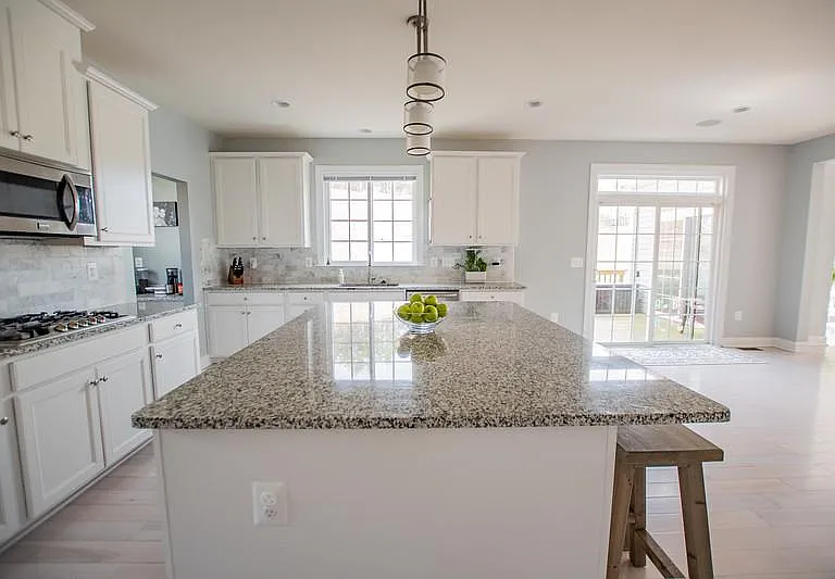 15601 Habitat Ct — Photo 7