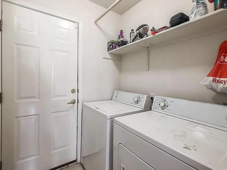 7324 Colony Park Dr — Photo 9