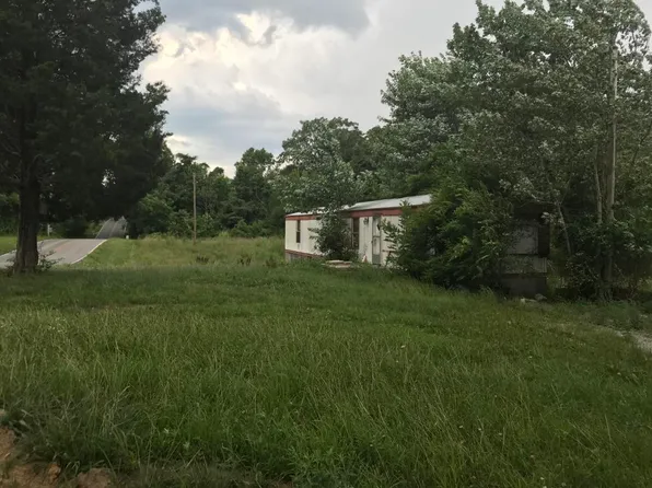 9600 Town Creek Rd, Lenoir City, TN 37772