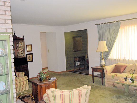4th image of 780 Stinson Dr
