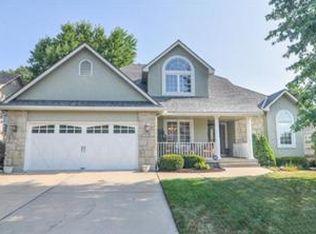 1521 NE Craigievar Dr, Blue Springs, MO 64014