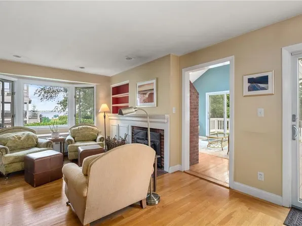 40 Mill Cove Rd #44, Warwick, RI 02889