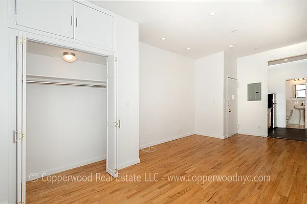 Rented by Copperwood Real Estate | media 6