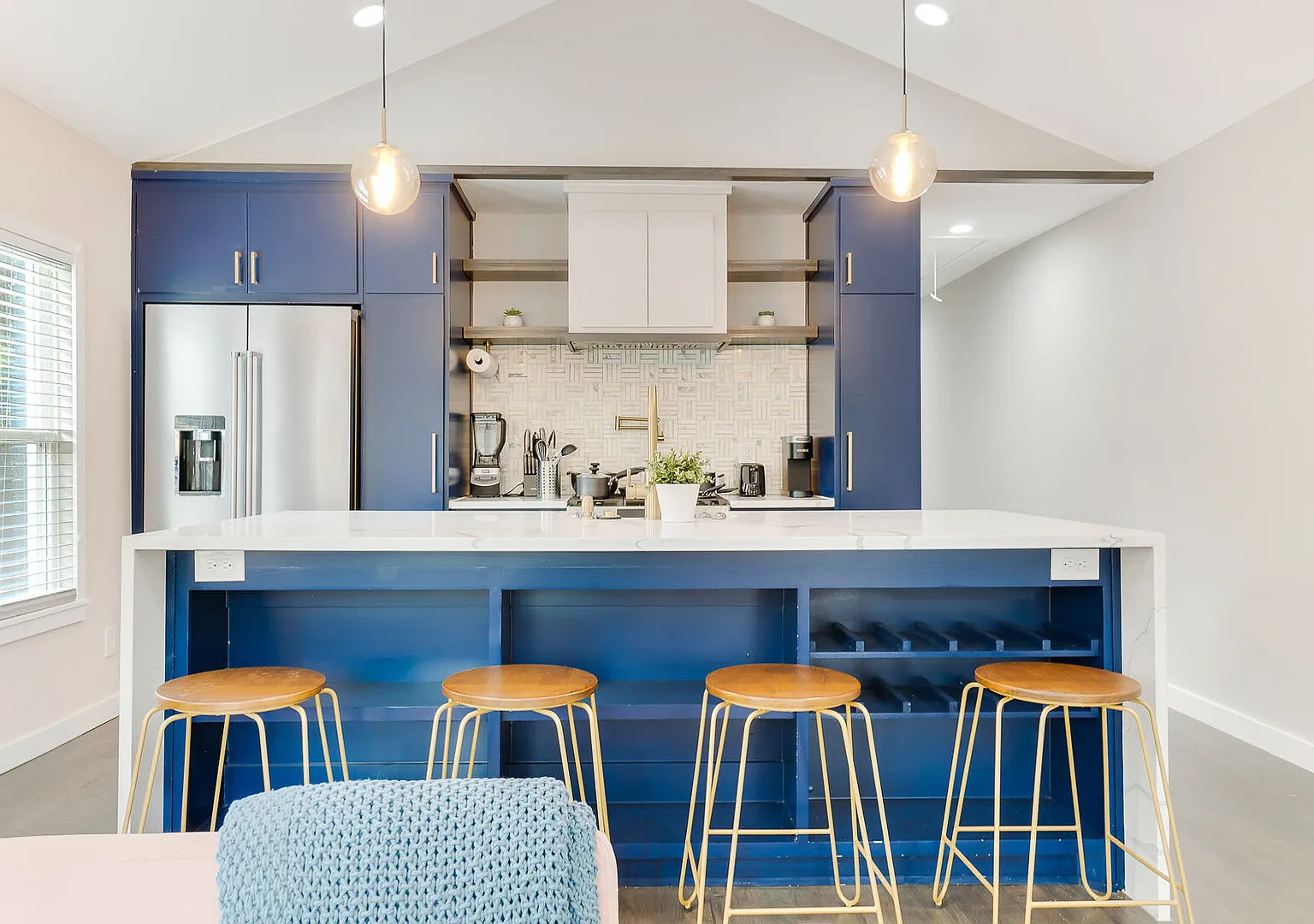 Luxury Townhome | Pet Friendly — Photo 2