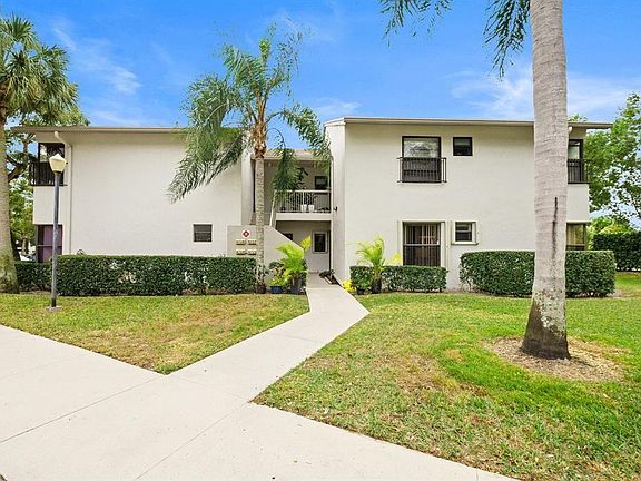 5th image of 4724 NW 22nd Street #4724