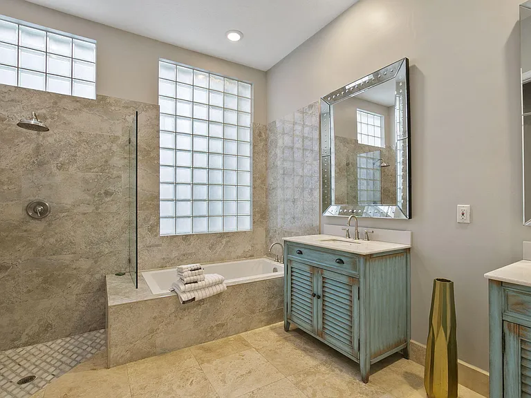 130 Andalusia Way — Photo 16