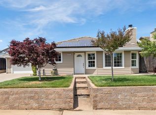 621 Oakshire Dr, Ione, CA 95640