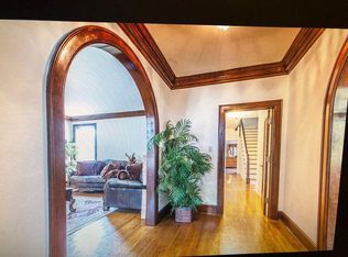 1208 E Walnut St, Springfield, MO 65802