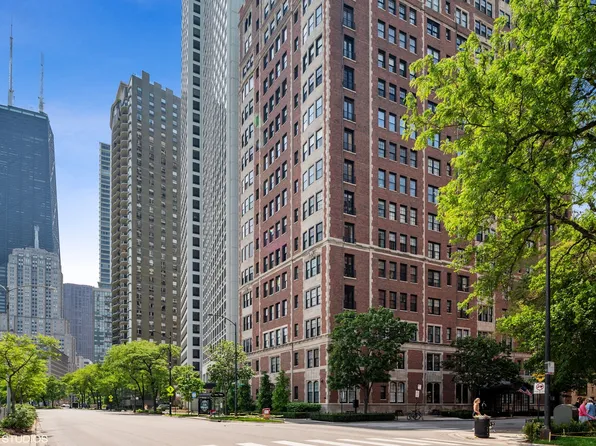 1120 N Lake Shore Dr #17AB, Chicago, IL 60611