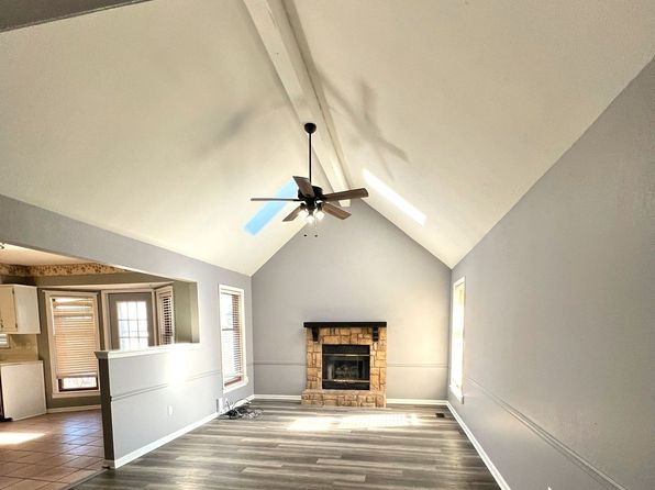 10123 N Wyandotte St