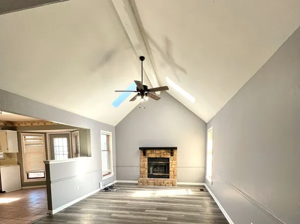 10123 N Wyandotte St, Kansas City, MO 64155