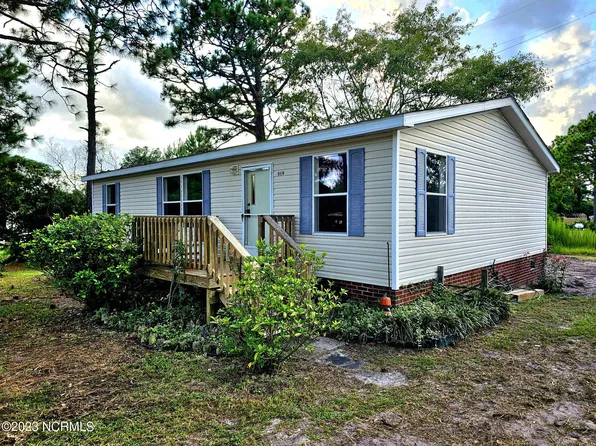 319 Holden Road, Holly Ridge, NC 28445