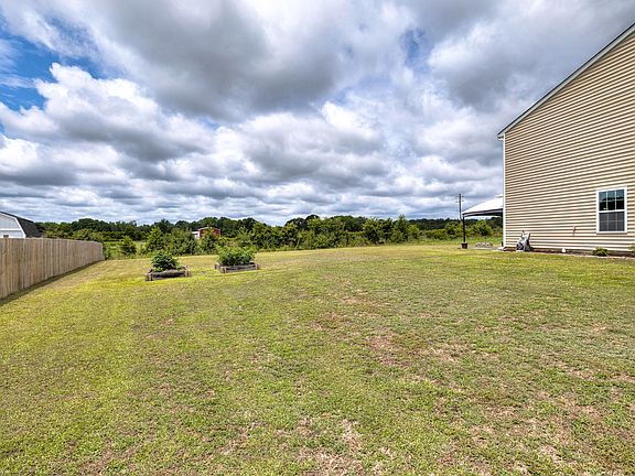 5th image of 298 Burbage Ct