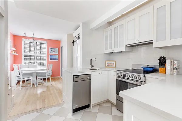 Sold by Compass | media 11