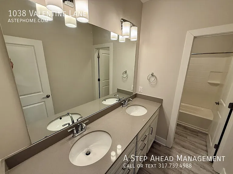 1038 Valentine Ln — Photo 14