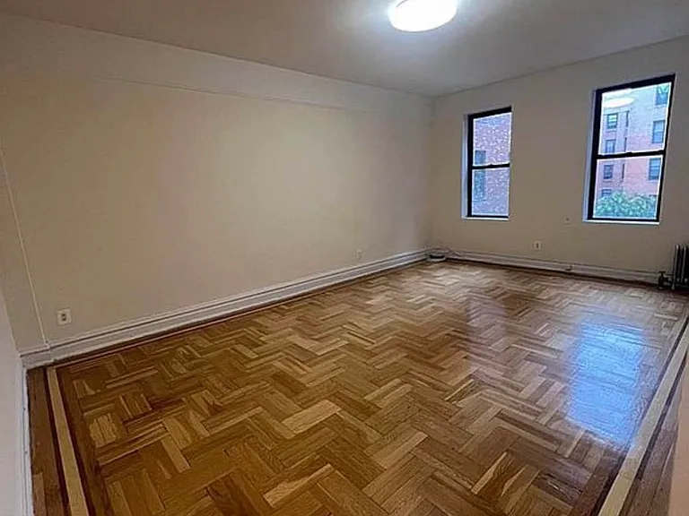 34-20 30th St #4M — Photo 5