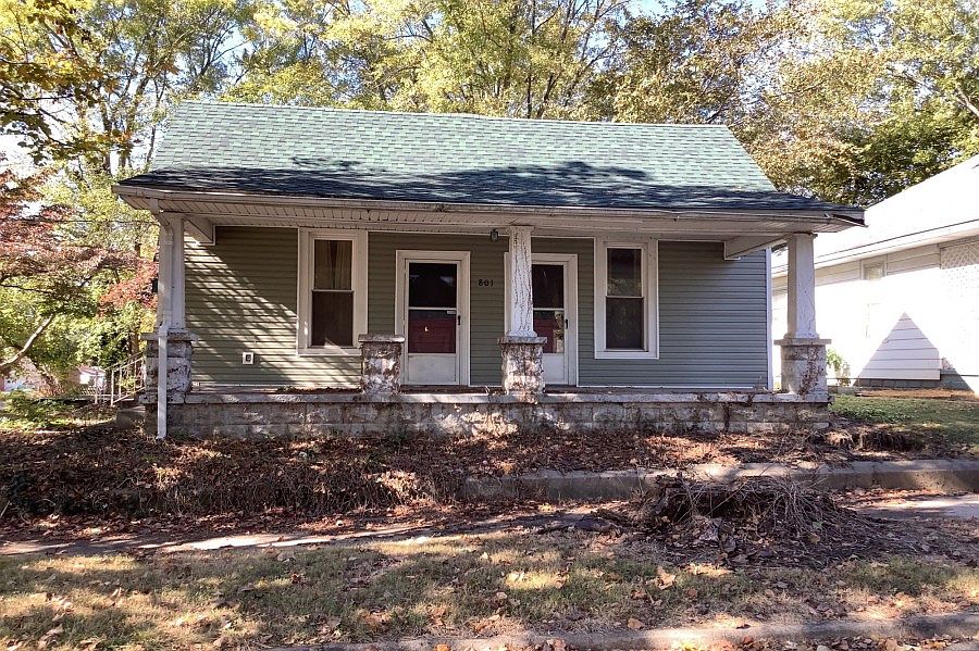 1st image of 801 N West St