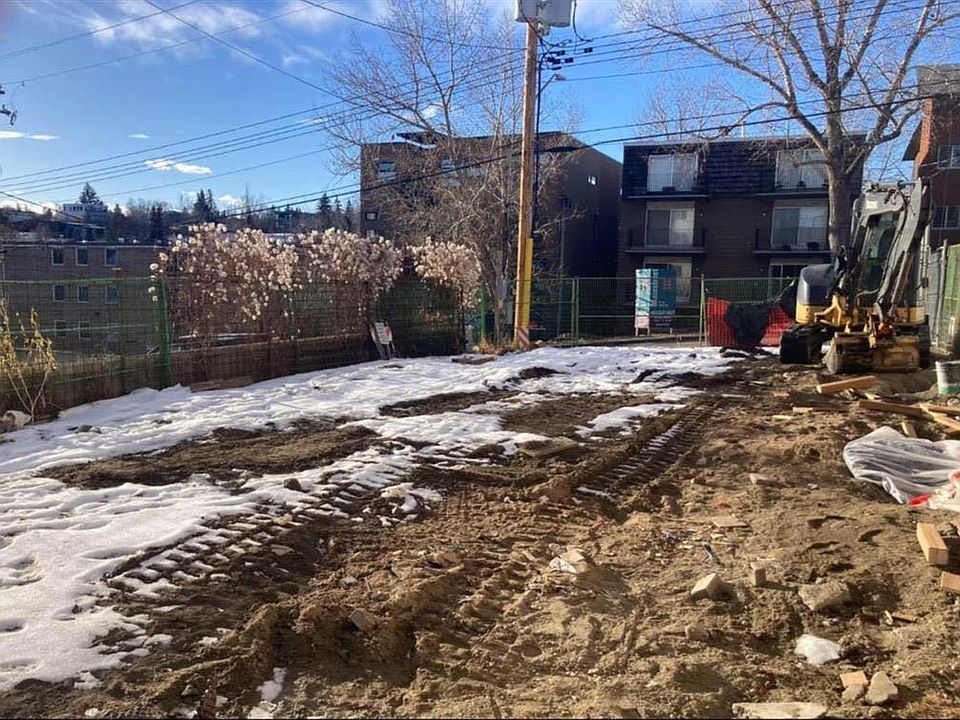 1st image of 2310 17th St SW