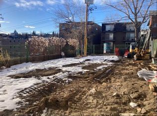 2310 17th St SW, Calgary, AB T2T4P7