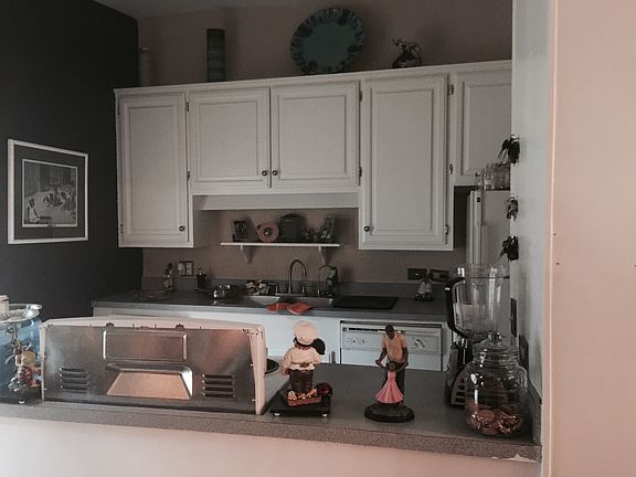 5th image of 2758 E Benwood Dr
