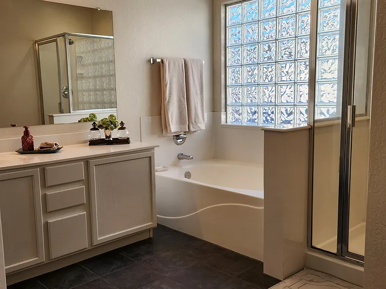 9210 W Serrano St — Photo 16