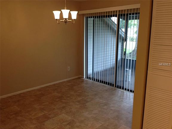 5th image of 12529 Castle Hill Dr