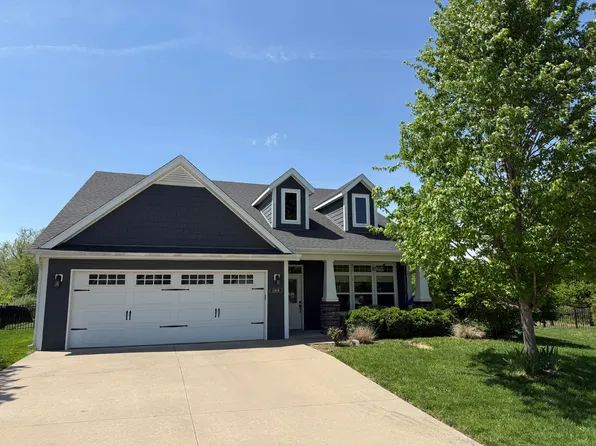 2414 Nottoway Dr, Columbia, MO 65203