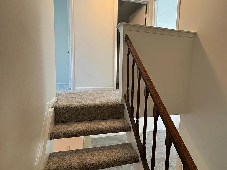 9730 Red Clover Ct — Photo 12